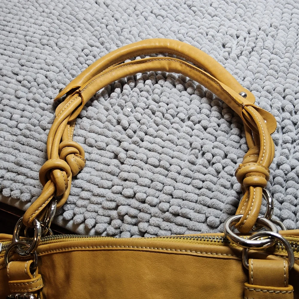 Preloved Mustard Colored Nuovedive Leather Women's Hobo Bag